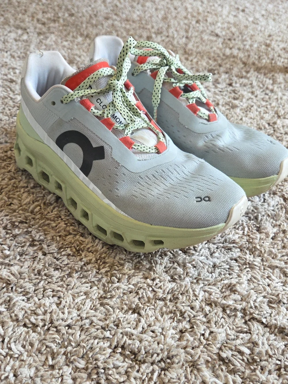 On Cloudmonster Size 6.5